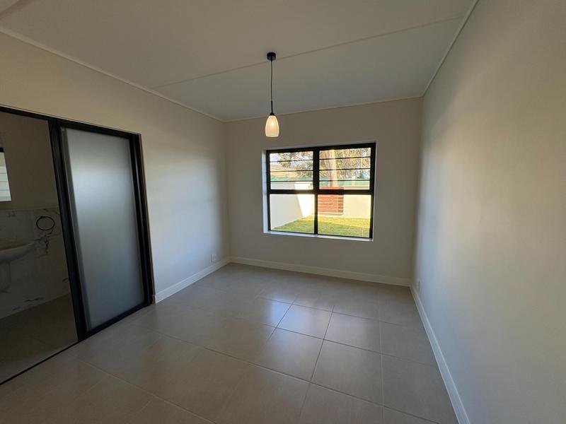 To Let 3 Bedroom Property for Rent in Richwood Western Cape